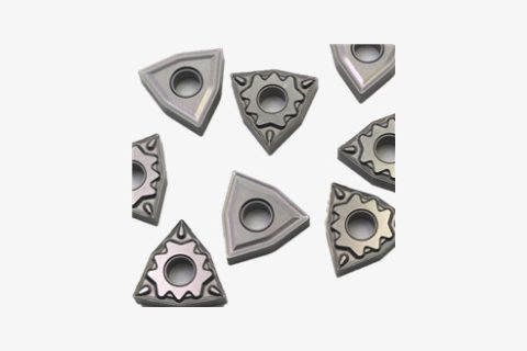 金属陶瓷刀具与陶瓷刀具的性能和应用对比有哪些区别？